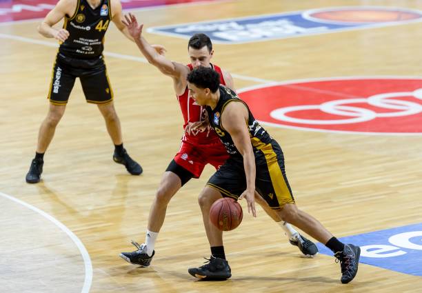 更是一种难 更是一种难