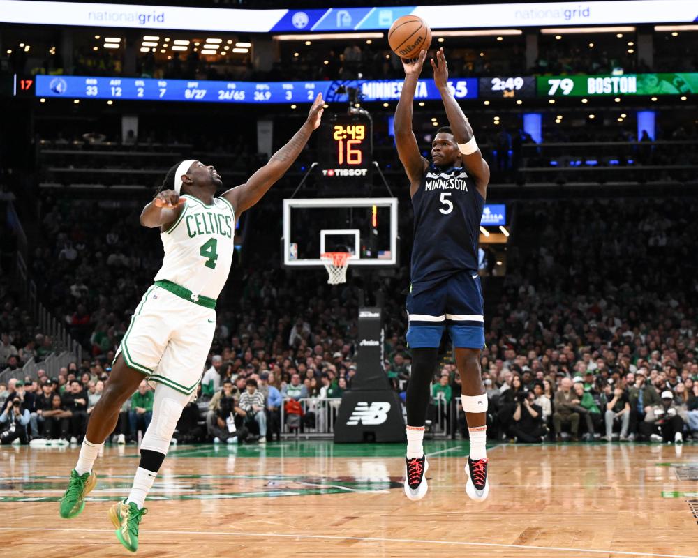 充满斗志的 充满斗志的