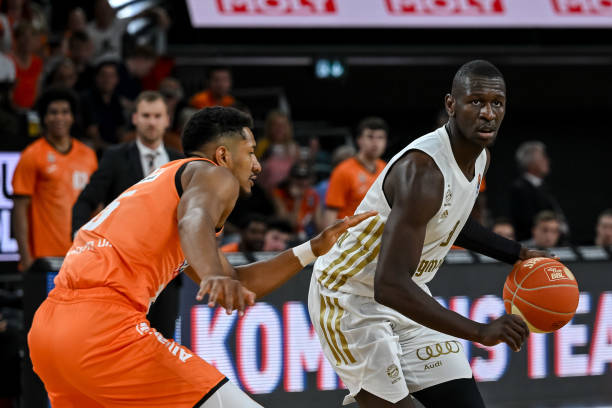 比赛一开始 比赛一开始