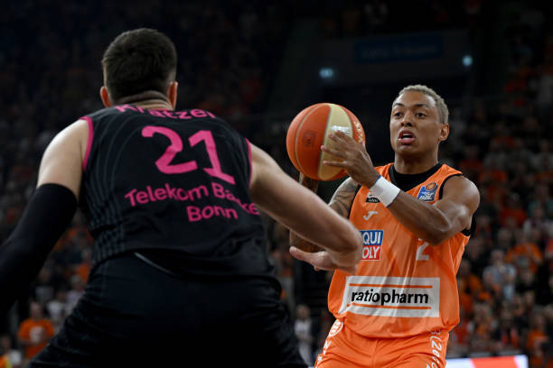 表现产生了 表现产生了